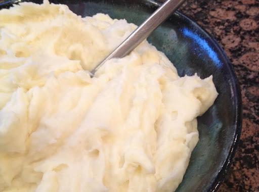 Light, Creamy, and Delicious make ahead mashed potatoes!