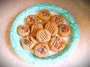 3 Ingredient Honey Flavored Peanut Butter Cookies